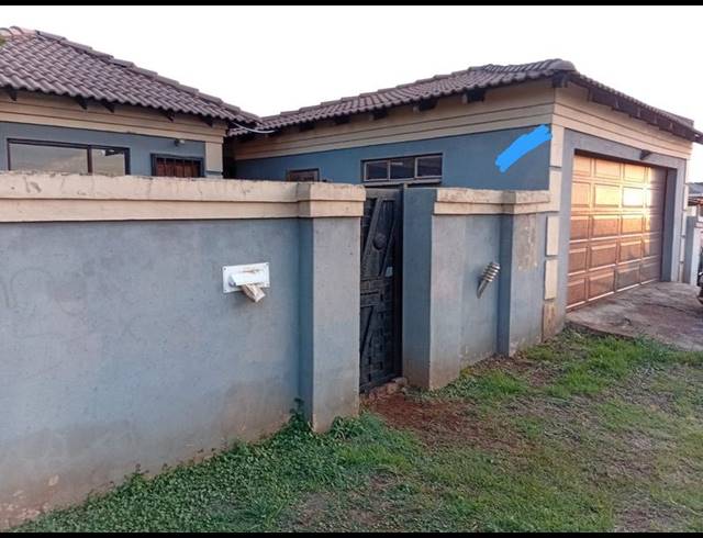 3 BEDROOM HOUSE FOR SALE IN DAWN PARK EXT